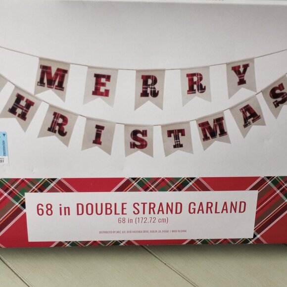 'Hobby Lobby' Double Strand Christmas Garland 68" New in box - Picture 4 of 9